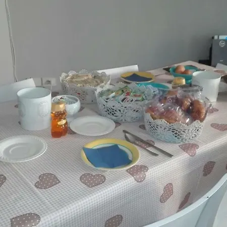 Papeete Prince Гостевой дом Бибионе